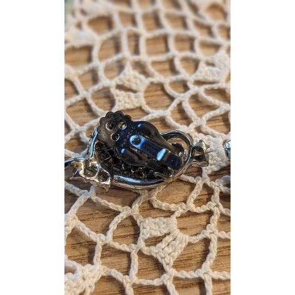 Vintage Purple and AB Crystal Silver Tone Clip On Earrings - Picture 3 of 8